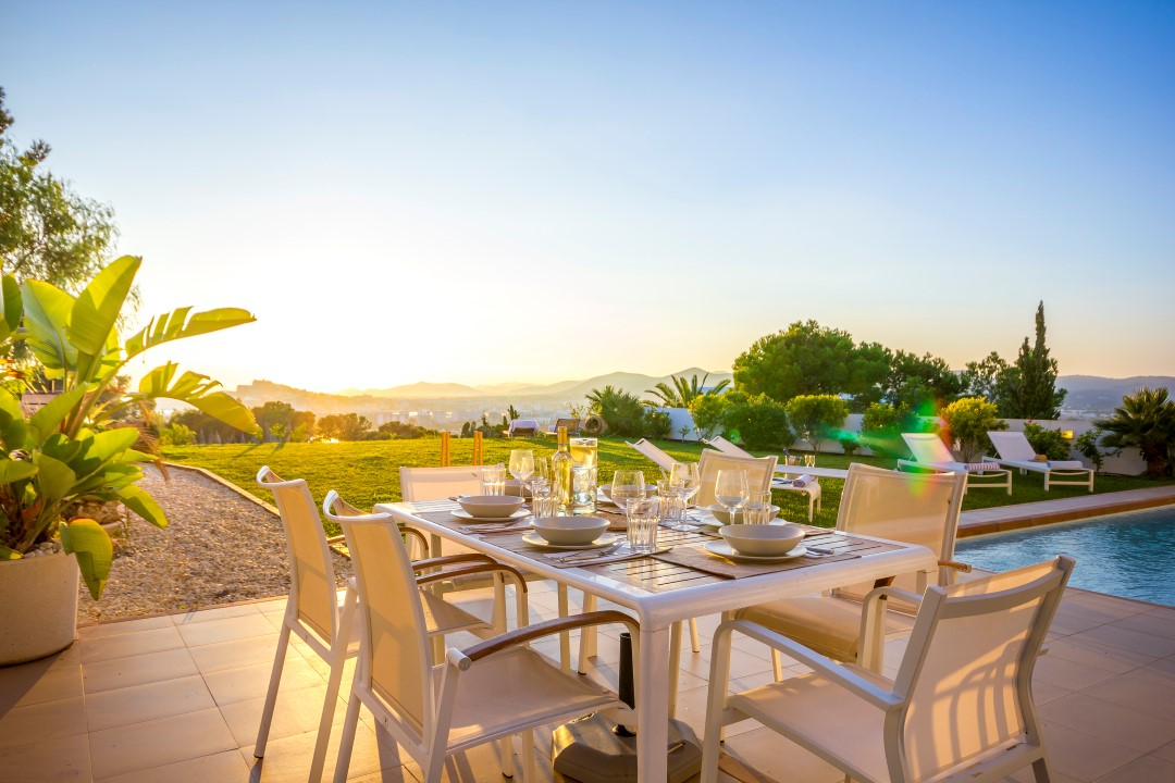 resa estates ibiza 2021 holiday home villa rent talamanca  outdoor dining.jpg